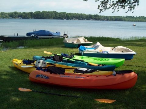 Boating and fishing at Duck Lake