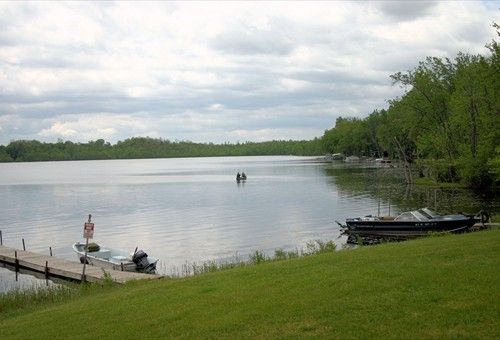 Duck Lake Campground grounds